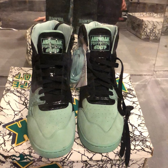 1980s airwalk shoes
